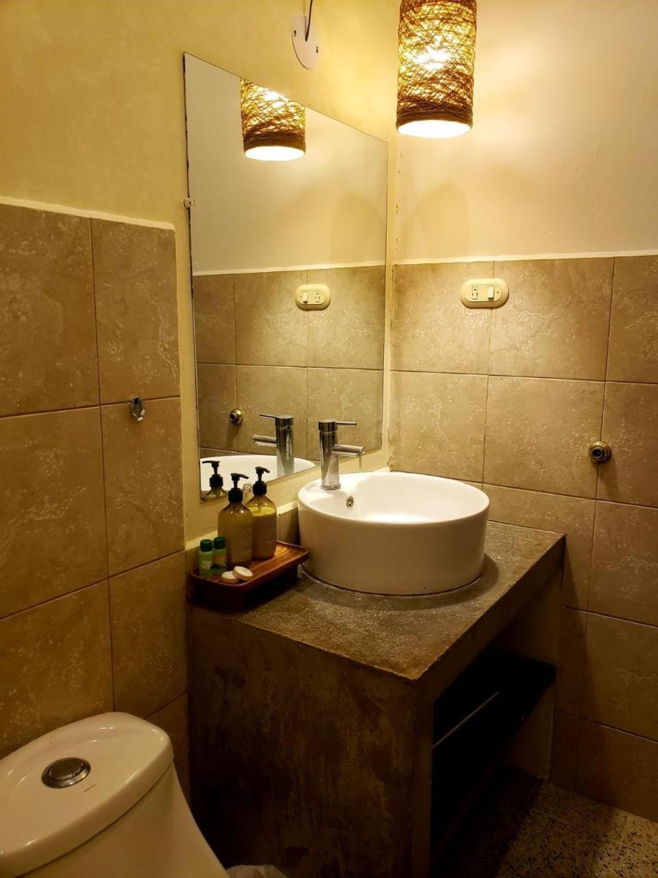 Luna Maya Boutique Hotel أنتيغوا غواتيمالا المظهر الخارجي الصورة