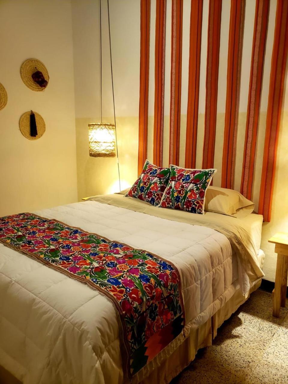 Luna Maya Boutique Hotel أنتيغوا غواتيمالا المظهر الخارجي الصورة