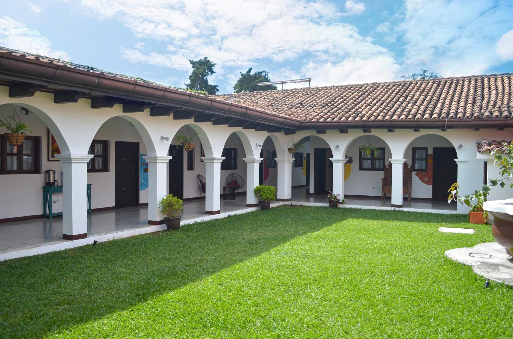 Luna Maya Boutique Hotel أنتيغوا غواتيمالا المظهر الخارجي الصورة